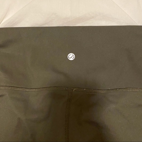 Army green cropped leggings - Picture 4 of 4